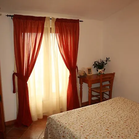 农家乐 Agriturismo Le Tre Sorgenti 瓦雷塞利古雷